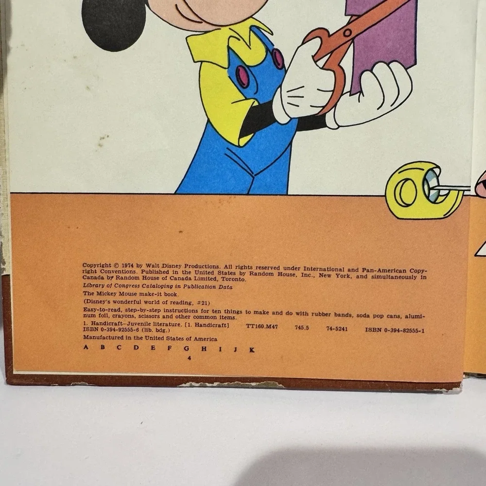 Vintage 1974 Disney's The Mickey Mouse Make-It & Magic Books‎ HC